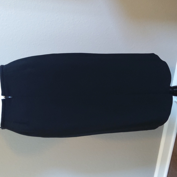 LeSuit Pencil Skirt Black - Picture 2 of 2